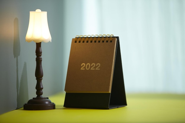 Photo small satand lamp and 2022 desk calendar