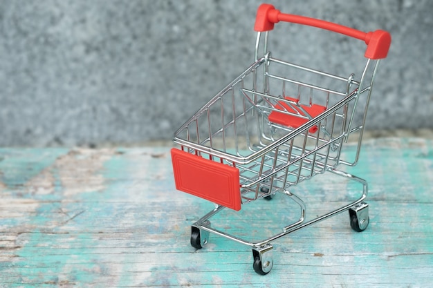 Small shopping cart