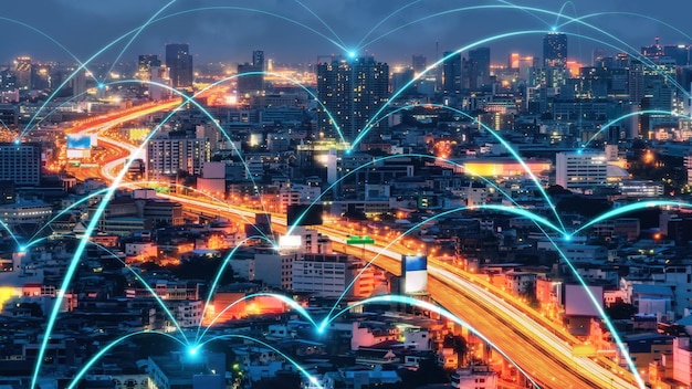 Foto città digitale intelligente con reciprocità della rete di connessione sul paesaggio urbano