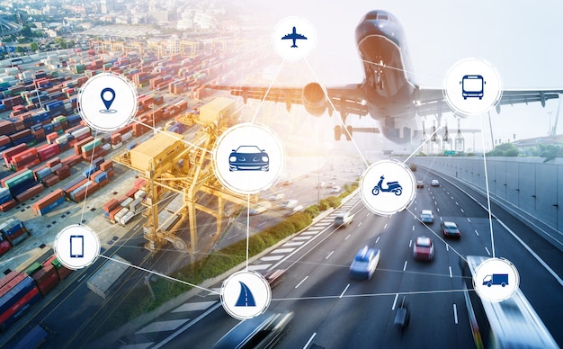 道路上の将来の自動車交通のためのスマート輸送技術の概念