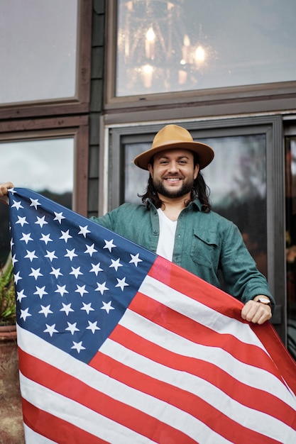 Foto faccina con bandiera americana colpo medio