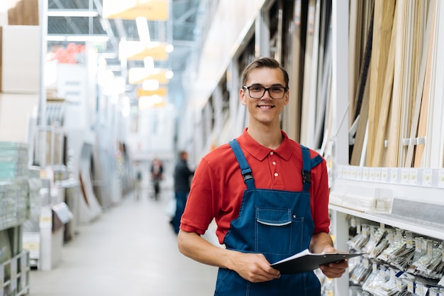 Premium Photo  Salesman at construction super store