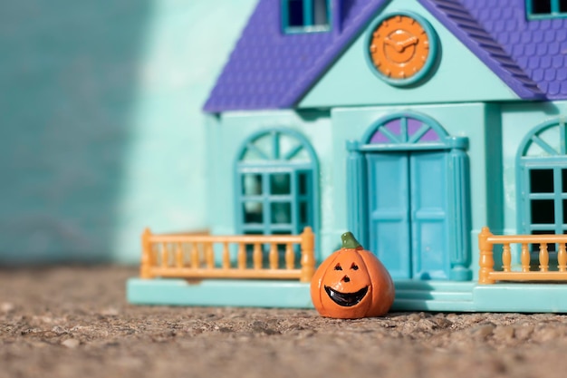 Smiling Pumpkin with playhouse