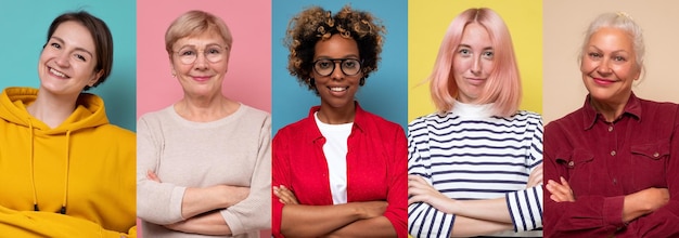 Photo smiling senior and young women looking confident at camera