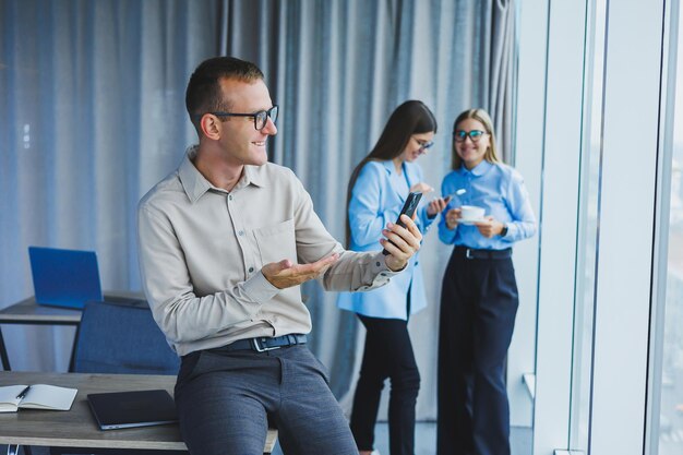 How Telephones Can Hinder Workplace Collaboration and Overcoming Communication Barriers