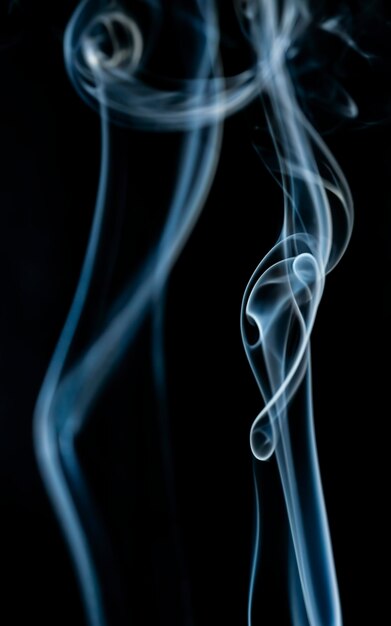 Foto fumo su sfondo nero