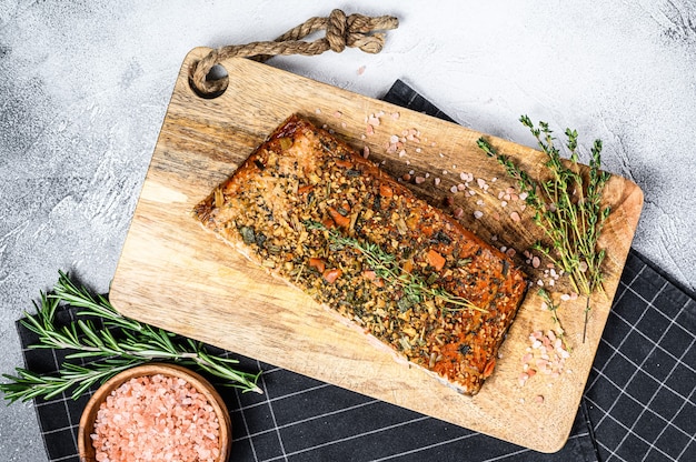 Smoked salmon fillet with spices