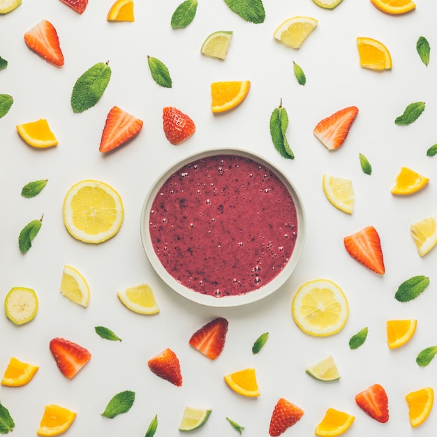 Photo smoothie bowl in layout of fruit