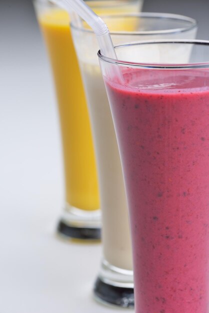 smoothies geïsoleerd shake drink gezond fruit