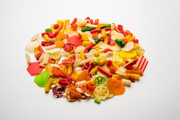 Snack pellets are non-expanded products made with raw materials like cereals, potatoes or vegetable powders, later processed using frying, hot air baking. multicoloured or shaped ready-to-eat snacks