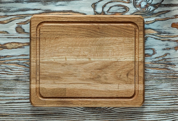 Snijplank op houten oppervlak