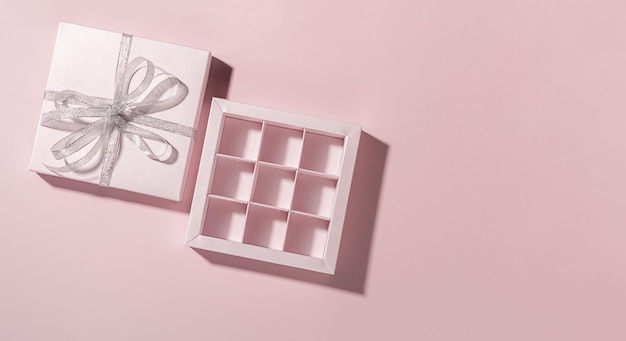 Snoep geschenkdoos lege roze achtergrond Sjabloon reclame chocolade snoep