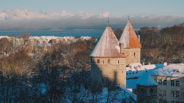 Снежный Старый Таллинн, Эстония. Большой снег в Таллинне