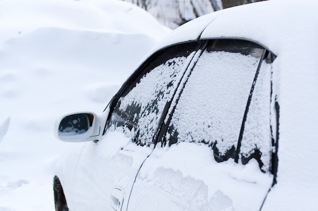 Photo snowy car