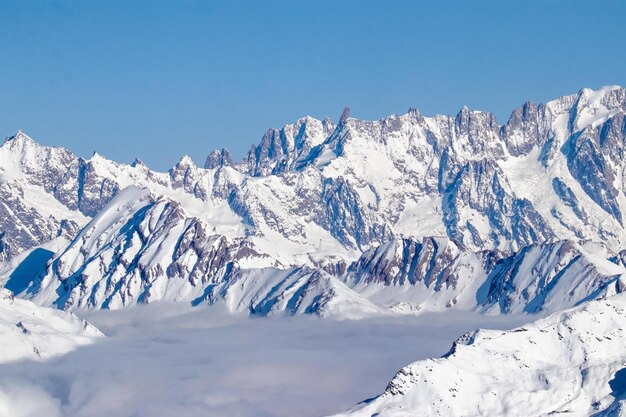 Photo snowy mountains