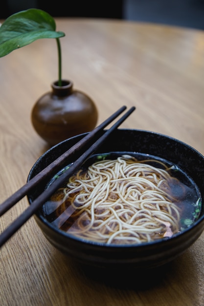 そばは日本食です。