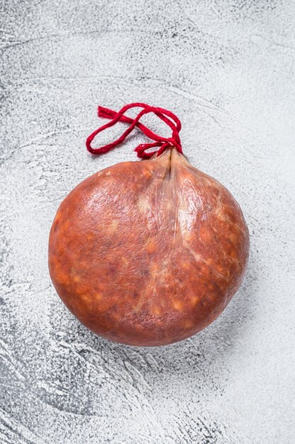 Sobrassada gezouten vleesworst van gemalen varkensvlees, paprika en kruiden