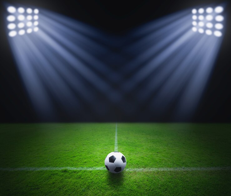 緑色の草のサッカーボール
