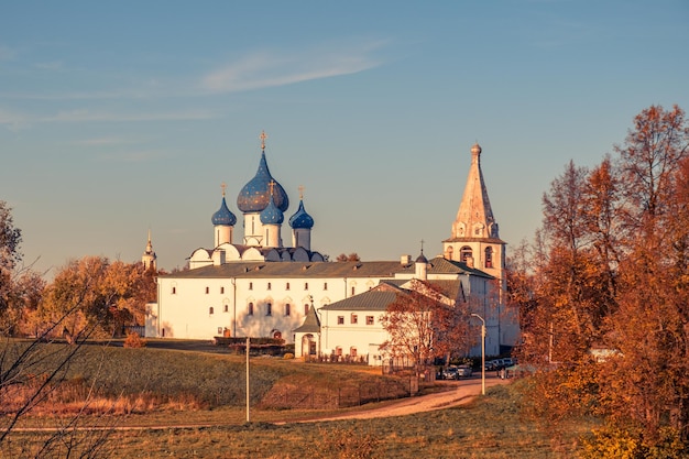 Soezdal Kremlin in de herfst Gouden Ring Rusland