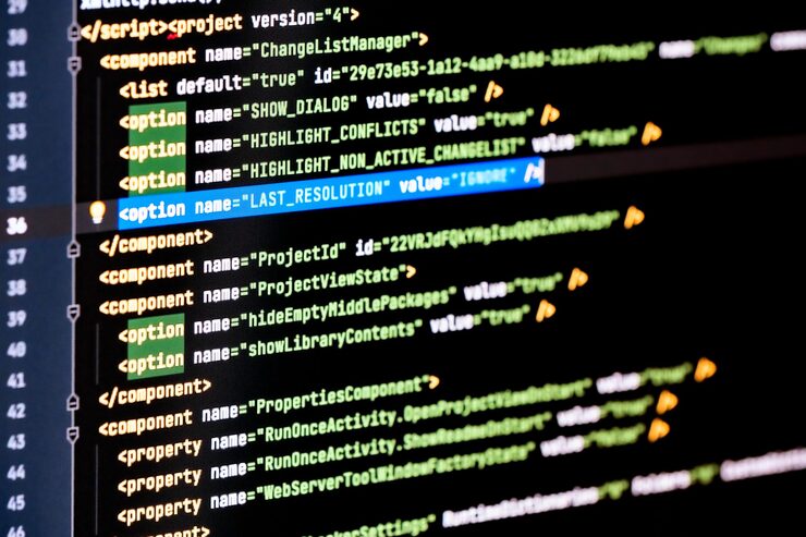 Photo software developer java programming html web code. abstract computer script code. programming code screen of software developer. software programming work time.