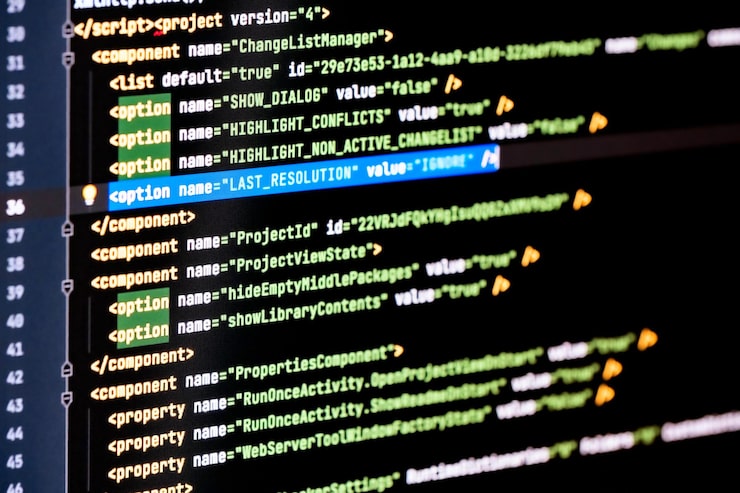 Photo 소프트웨어 개발자 자바 프로그래밍 html 웹 코드. 추상 컴퓨터 스크립트 코드입니다. 소프트웨어 개발자의 프로그래밍 코드 화면입니다. 소프트웨어 프로그래밍 작업 시간.