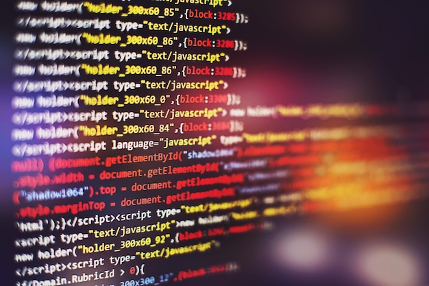 Codice di programmazione per sviluppatori software. codice di script di computer astratto. messa a fuoco selettiva