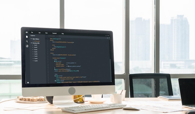 Softwareontwikkeling programmeren op het computerscherm voor modische applicaties