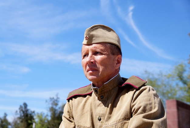 Photo soldier of red army in the form of times of world war ii