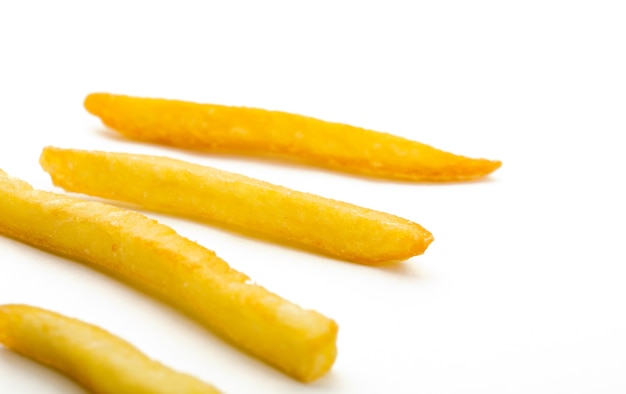 Sommige chips geïsoleerd op wit