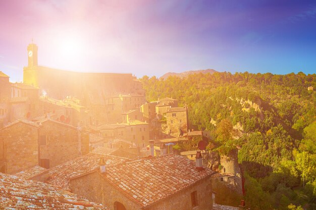 Sorano tufsteen stad in Toscane