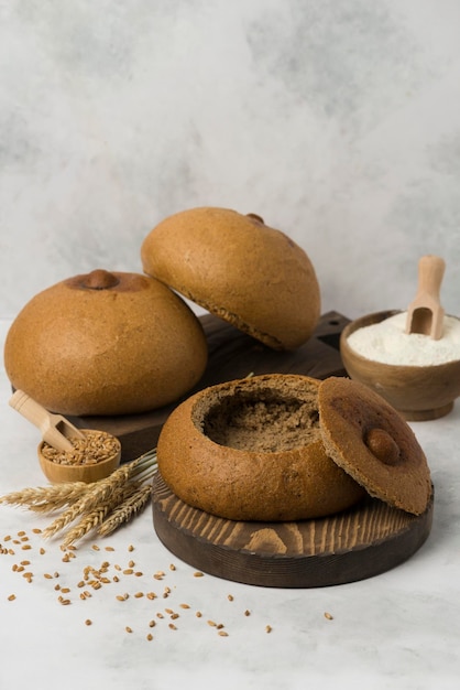 Photo soup bread dietic black on white background composition