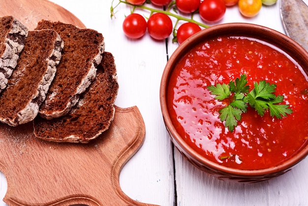 Photo soup of fresh red tomato gazpacho