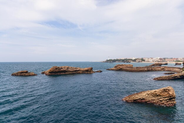 フランス南西部の海岸線ビスケイ湾ビアリッツフレンチバスクカントリー