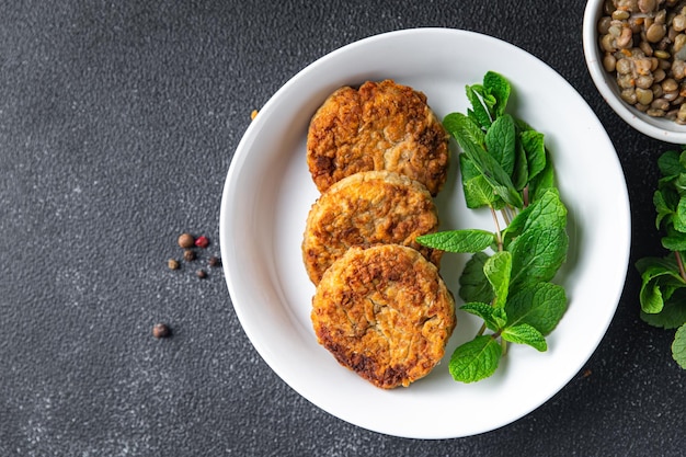 Foto cotolette di carne di soia carne vegetale pasto sano dieta alimentare spuntino sul tavolo spazio copia cibo