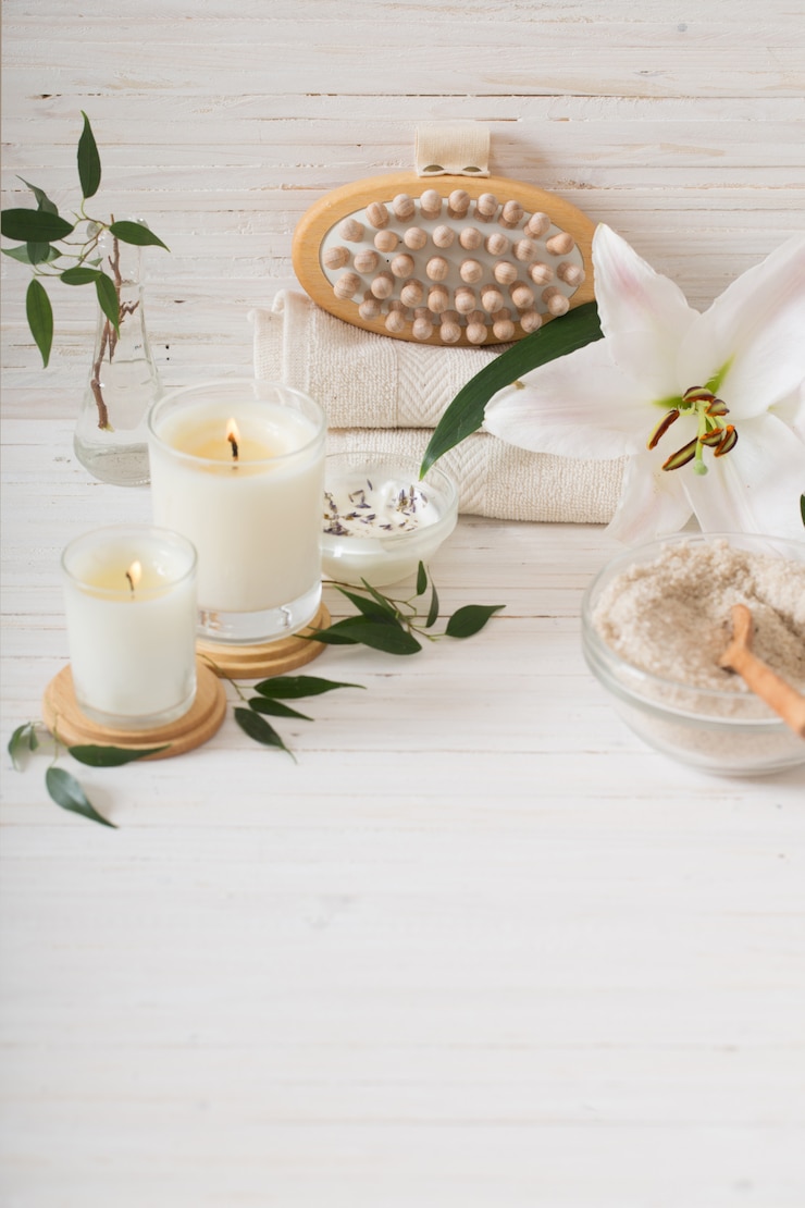 Photo spa composition on white wooden background