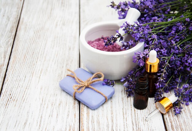 Spa-producten met lavendel