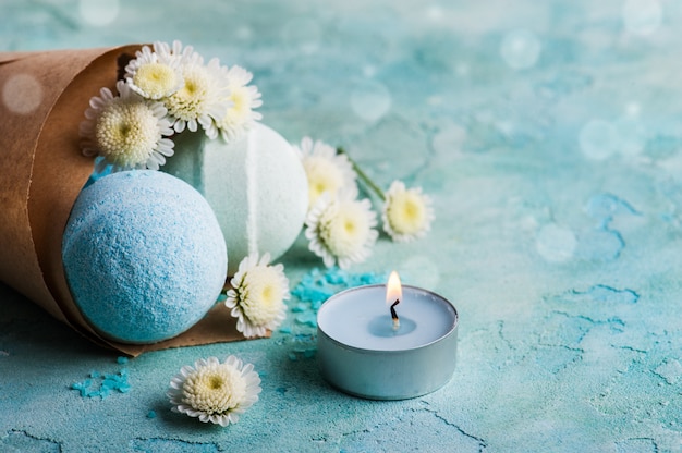 Spa products with bath bombs