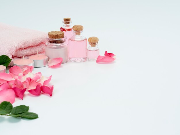 Spa set of rose oil and scented candles