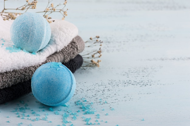 Spa set with blue bath bombs