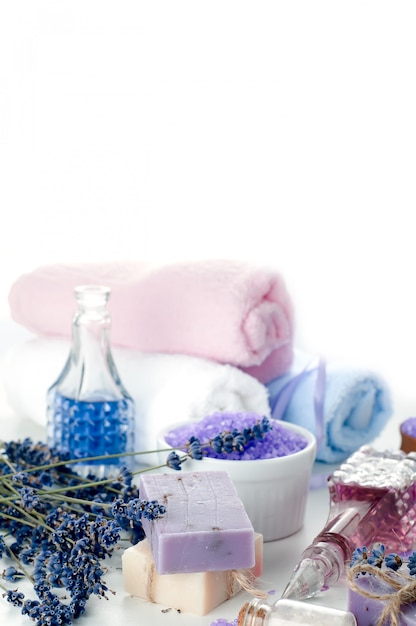 Foto spa set con lavanda