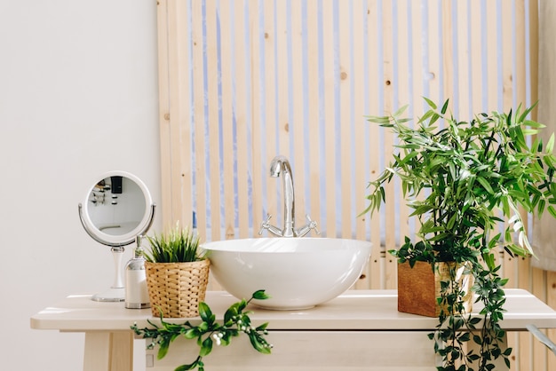 Spacious modern bathroom