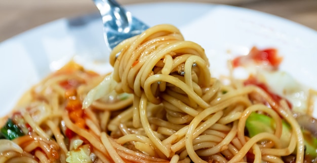 Spaghetti cooked in Thai style