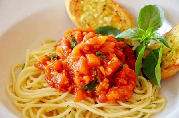 spaghetti met tomatensaus