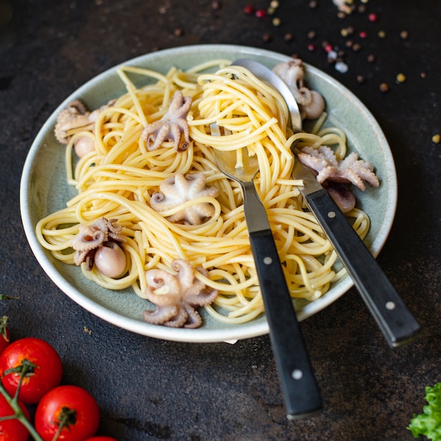 spaghetti with baby octopus