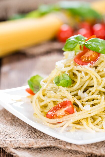 Spaghetti with basil Pesto