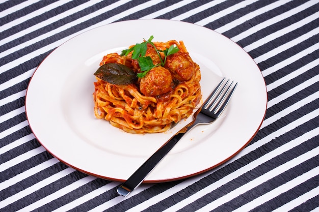 Spaghetti with meatballs