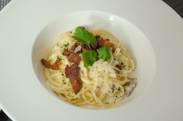 Spaghetti witte roomsaus