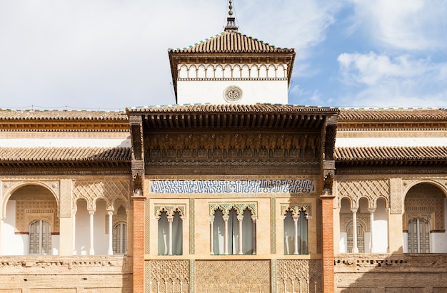 スペイン、アンダルシア地方。セビリアのアルカサル王宮の詳細。