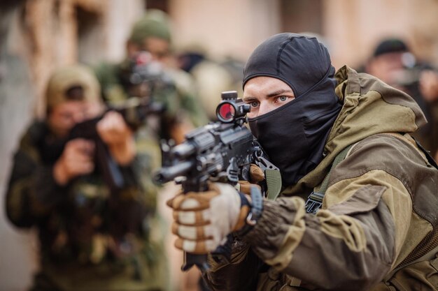 Speciaal team tijdens de militaire operatie in de stad