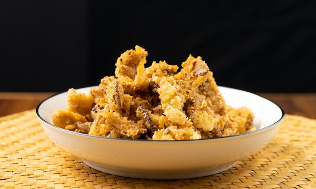 Special Chinese Snacks - Fried Fresh Mushrooms